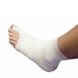 Produktbild Elastische Fixierbinde 4 cmx4 m Salva Mullelast